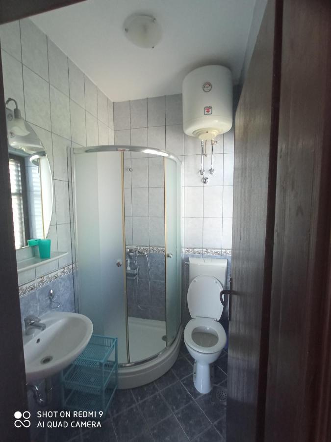 Apartments Petrovic Tivat Buitenkant foto