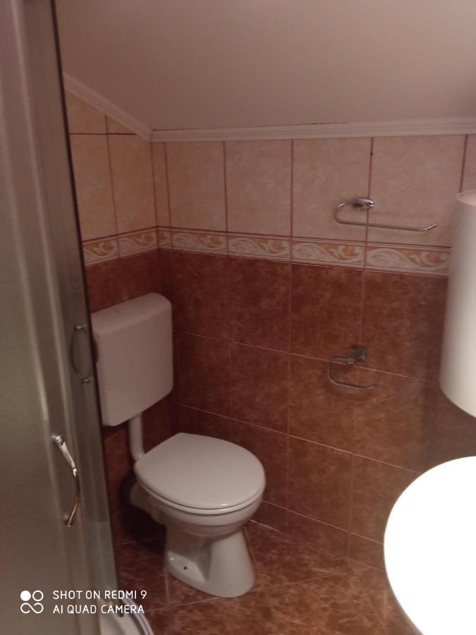 Apartments Petrovic Tivat Buitenkant foto
